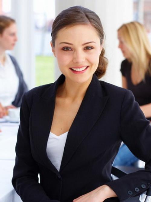 Деловая прическа на средние волосы. Легкие деловые прически на длинные и средние волосы