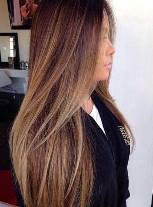 Какую сделать стрижку из длинных волос. Красивые стрижки на длинные волосы 35