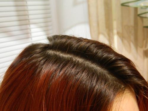 Как осветлить волосы перекисью. Можно ли осветлить волосы при помощи перекиси водорода? Личный опыт