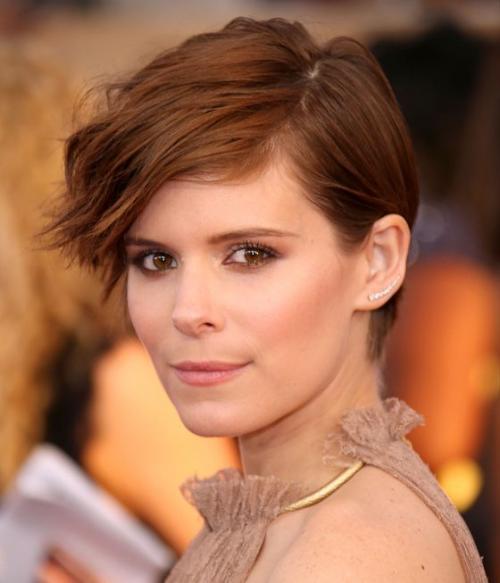 Укладка на короткие волосы с челкой