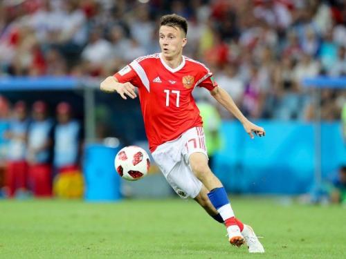 Прически российских футболистов. Прическа Александра Головина 2019