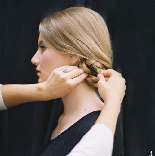 Прически на длинные волосы и средние. Красивые прически на длинные локоны