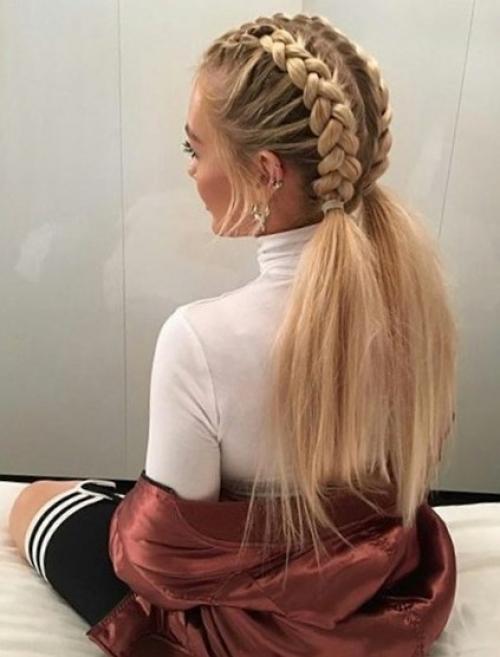 Причёски в школу для детей. Прически в школу на длинные волосы: достаточно ли косы