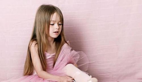 Прически на короткие волосы тонкие для девочек. Детские прически на короткие волосы: как создать красивый образ 02