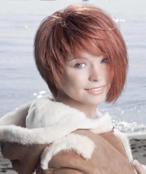 Стрижки на вьющиеся волосы и круглое лицо. Боб-каре