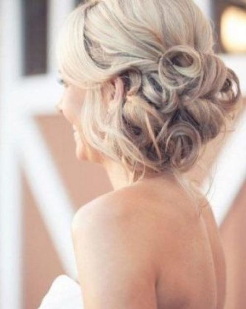 Прически на русые волосы средней длины на свадьбу. Как правильно выбрать прическу на свадьбу