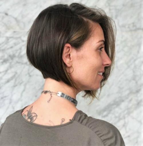 Каре на ножке. Модная стрижка и её стильные варианты, которые к лицу любой женщине