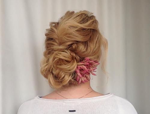 Укладка на средние волосы 2019. Топ 8 модных причесок на каждый день в 2019 году