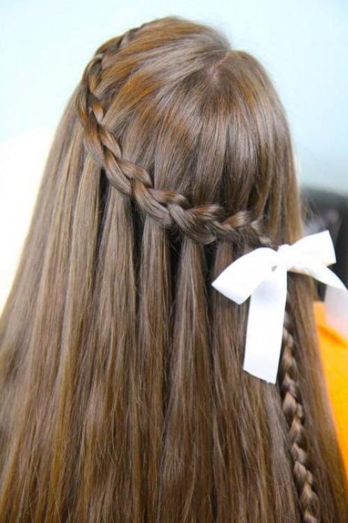 Самая легкая прическа и красивая. Легкие прически на каждый день с бантом 07