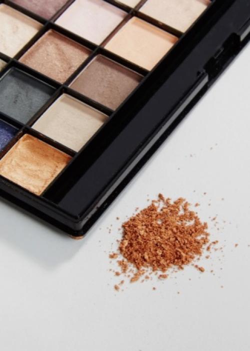 Правильный макияж для глаз. Особенности вечернего макияжа глаз по форме и разрезу 08 Правильный макияж для глаз. Особенности вечернего макияжа глаз по форме и разрезу 08