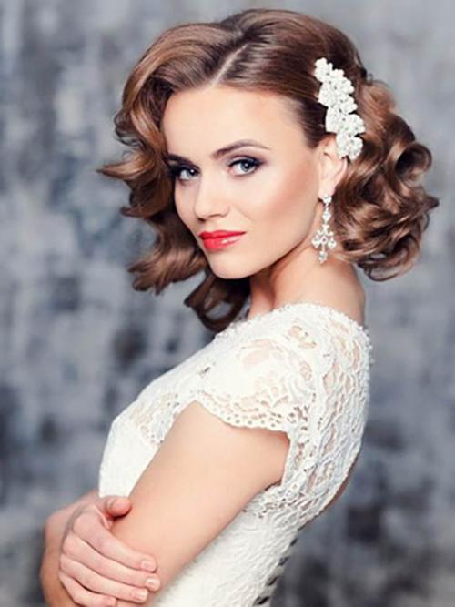 Зачіски на випускний коротке волосся. Прически на короткие волосы