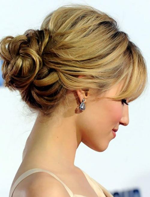 Прическа на корпоратив. Идеи красивых причесок для средних волос на корпоратив