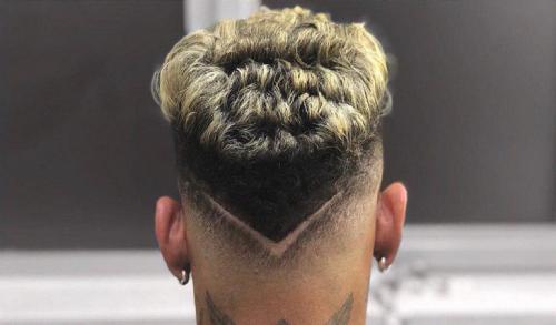 Прическа футболиста неймара. Парикмахер, который сделал Неймару ту самую прическу