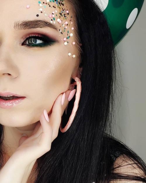 Как красить губы для объема 05 Как красить губы для объема 05