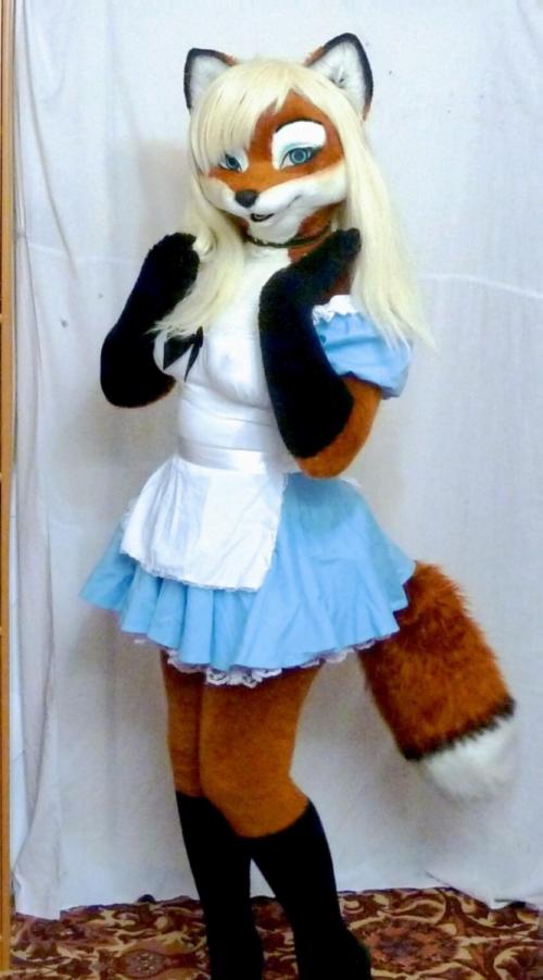 Как сшить костюм лисички для девочки своими руками. Костюм лисы своими руками — идеи и варианта, как сделать ребенку костюм в домашних условиях (фото и видео)