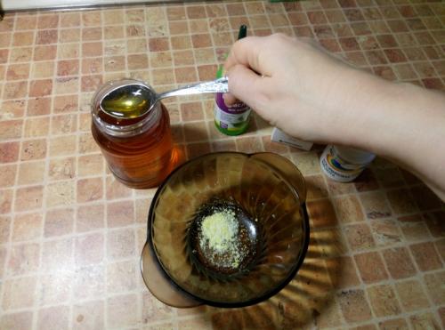 Маска для волос с репейным маслом и витаминами. Польза репейного масла в масках для волос