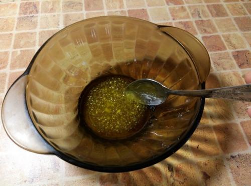 Маска для волос с репейным маслом и витаминами. Польза репейного масла в масках для волос