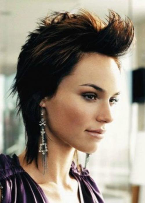 Гаврош мужская прическа. Прическа Гаврош — кому подходит и как ухаживать за ней 09