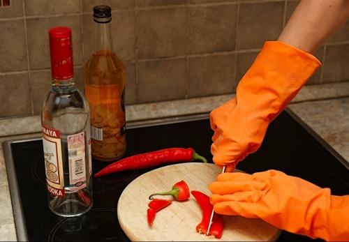 Рецепт маски для волос с настойкой стручкового перца. Маска для роста волос: стручковый перец с маслом