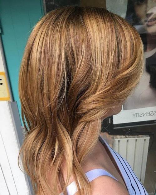 Цвет латте волосы. Кому капучино? Модный цвет волос в оттенках.