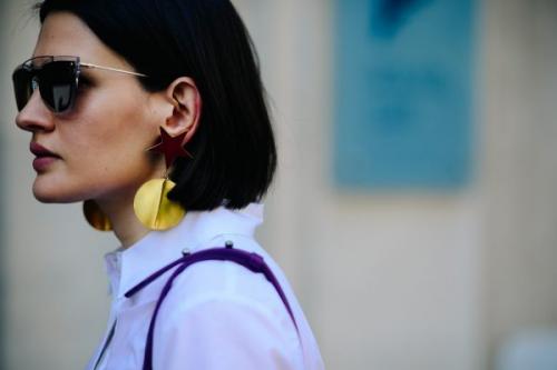 Короткое каре на светлые волосы без челки. Кому подходит