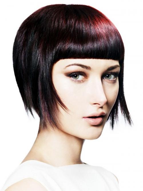 Каре короткое с челкой. Особенности стрижки каре 02