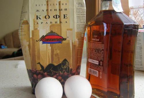 Кофе с коньяком для волос. Рецепты масок кофе с молоком 03