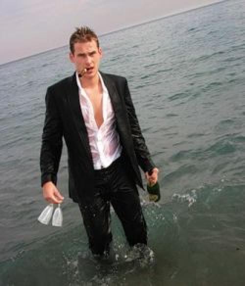 Шатен мужчина. А ваш мужчина к какому типу темперамента относится?