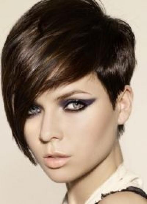 Как стричь макушку у женщин. Стрижка макушки