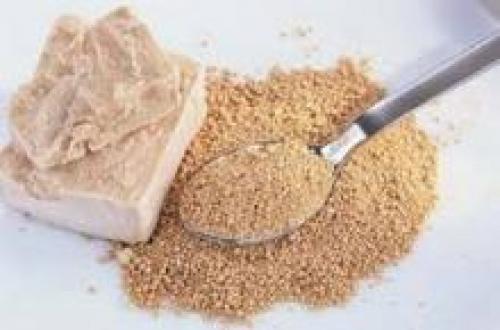 Маска для волос с яйцом и дрожжами. Дрожжевая маска для волос - как сделать в домашних условиях, правила использования, польза и противопоказания 02