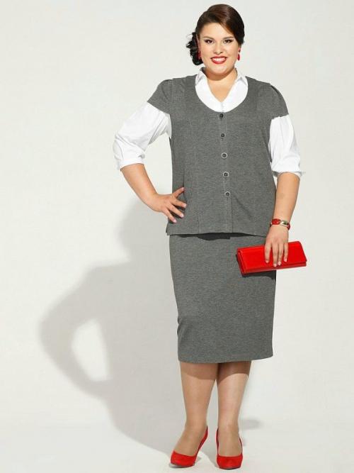 Как красиво одеваться женщине 40 лет. Правила выбора одежды