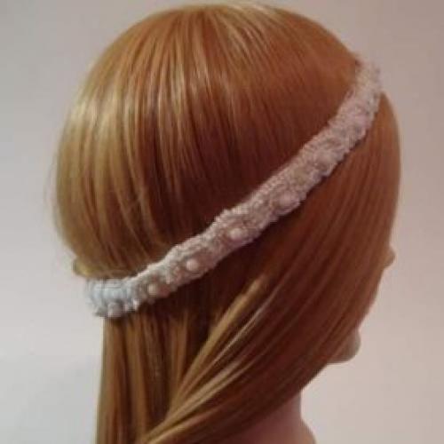 Греческая прическа с распущенными волосами. Кому идут причёски в греческом стиле?