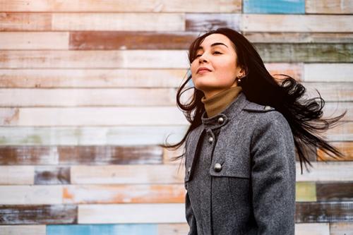 Волосы путаются причины. Путаются волосы: почему и что делать 08 Волосы путаются причины. Путаются волосы: почему и что делать 08