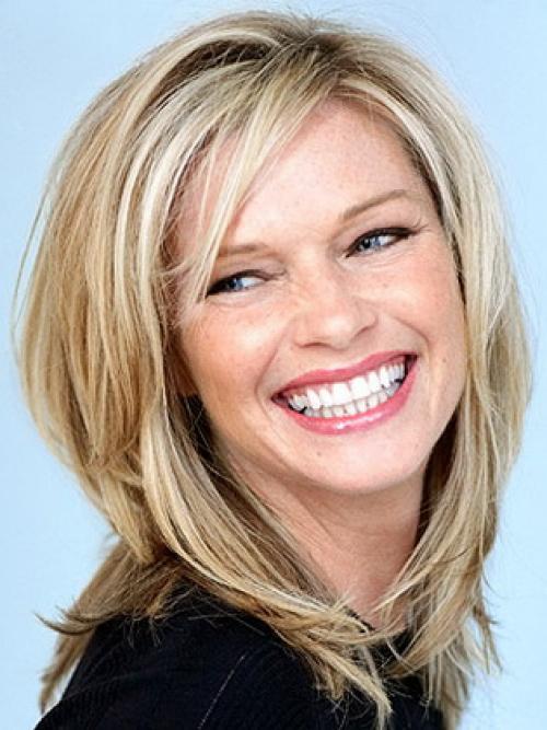 Схемы стрижек женских для круглого лица. Стрижки для круглого лица, рекомендуемые женщинам после 30 и 50 лет