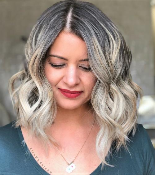 Стрижка каре удлиненное. Удлиненное каре - модная женская стрижка, которая сделает вас эпицентром внимания