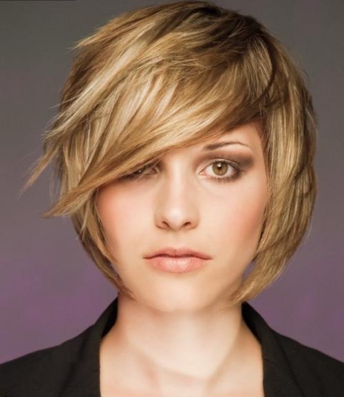 Объемные многослойные стрижки. Многослойный боб