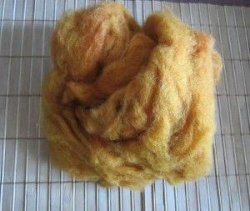 Как покрасить волосы в домашних условиях Луковой шелухой. Рецепты красок, масок для окрашивания и лечения шевелюры 10 Как покрасить волосы в домашних условиях Луковой шелухой. Рецепты красок, масок для окрашивания и лечения шевелюры 10