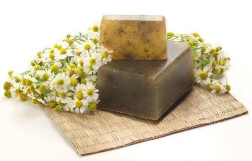 Как смыть мыло с волос. Применение и польза хозяйственного мыла для шевелюры