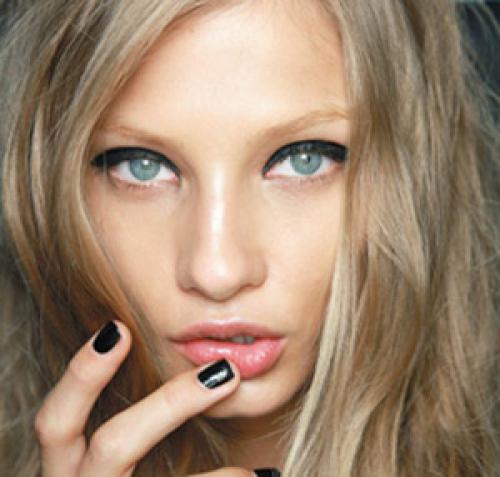 К серым глазам, какой цвет волос подойдет. Основные правила выбора