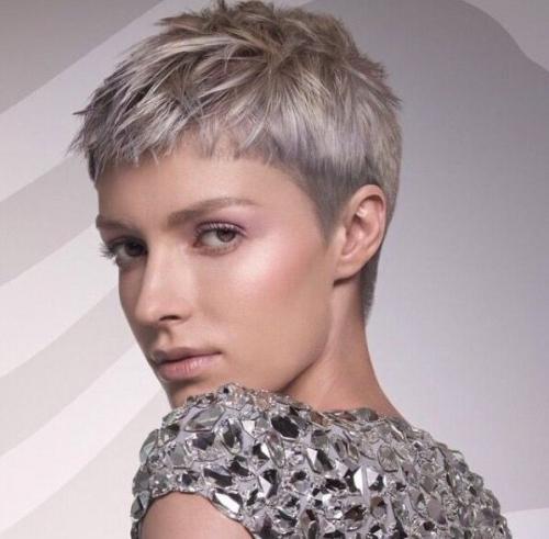 Женская стрижка ежик с челкой. Ёжик - стрижка 2019 года