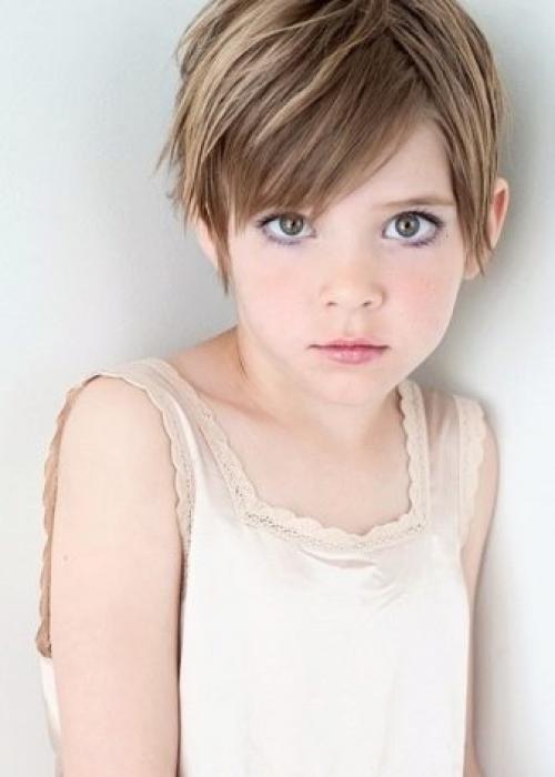 Короткие стрижки женские для подростков. Подростковые короткие стрижки 04