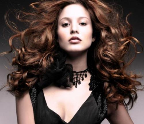 Колорирование на темные волосы: какие оттенки выбрать, 100 фото идей, все тонкости и новинки 2019 года.