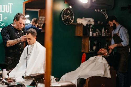 Средства укладки волос лак. Длительность сохранения 05