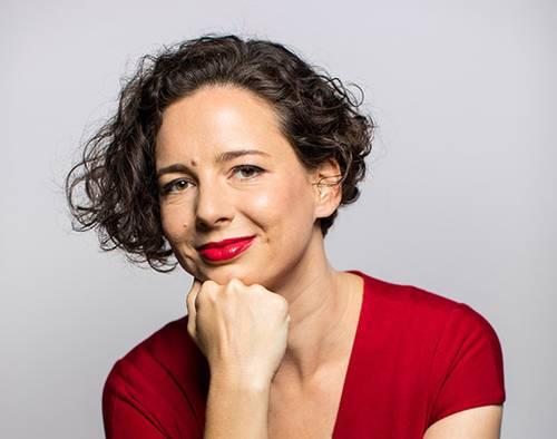 Каре на ножке, как стричь. Особенности стрижки 04