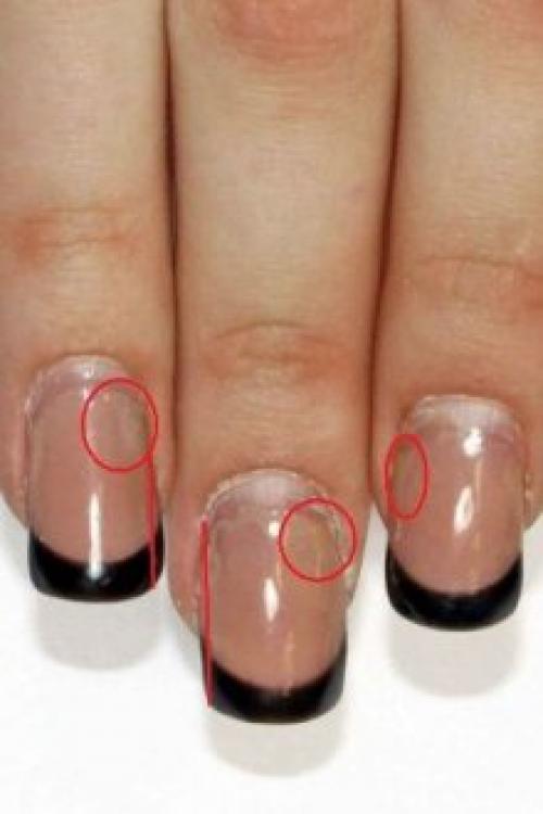 Гель-лак отслаивается пленкой. Почему отслаивается гель-лак от ногтей: причины и особенности