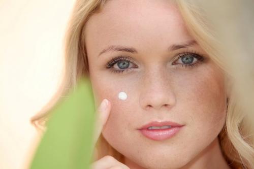 Миндальное масло для тела. 10 способов применения миндального масла о которых вы не знали