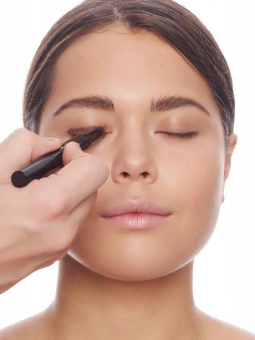 Как самостоятельно сделать макияж на свадьбу. Глаза