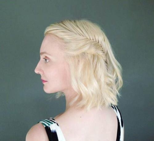 Техника выполнения короткой женской стрижки. Схема суперкороткой прически на кудрявых волосах 13