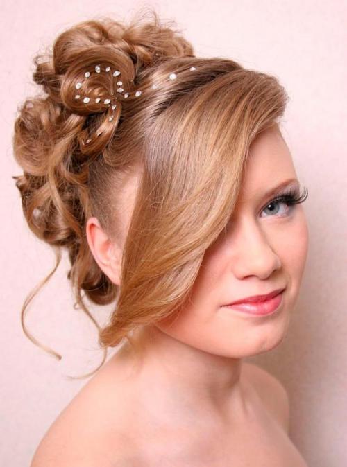 Сучасні зачіски на середнє волосся. Прически на средние волосы — подборка классических и ультрамодных вариантов (71 фото + видео)