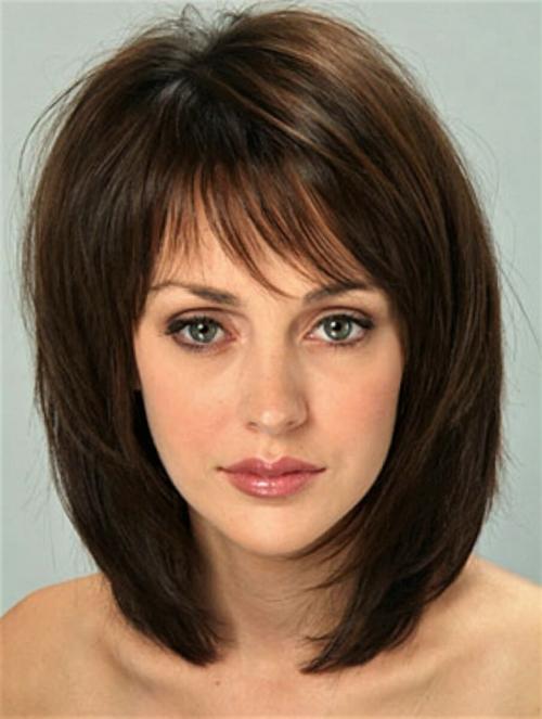 Градуированный каскадный боб. Боб-каскад - модная женская причёска, которая будет популярна и в 2020. Хотите знать почему?